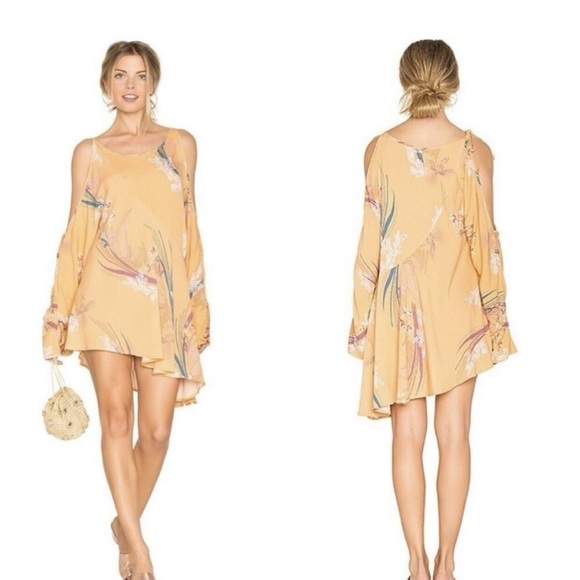 Free People Clear Skies Cold Shoulder Tunic Top Womens Size XSOrange Floral NWT - Picture 2 of 9